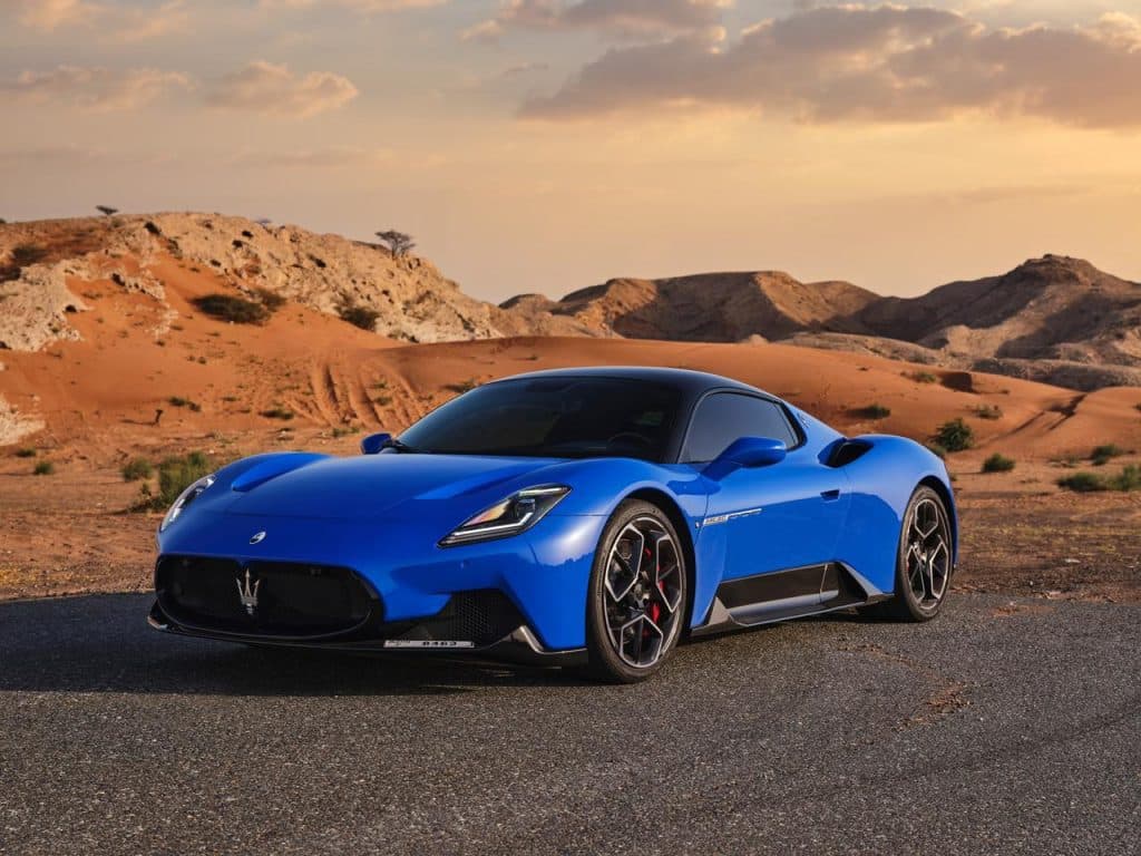 Maserati MC20 — Blue luxury car rental Dubai — view 6