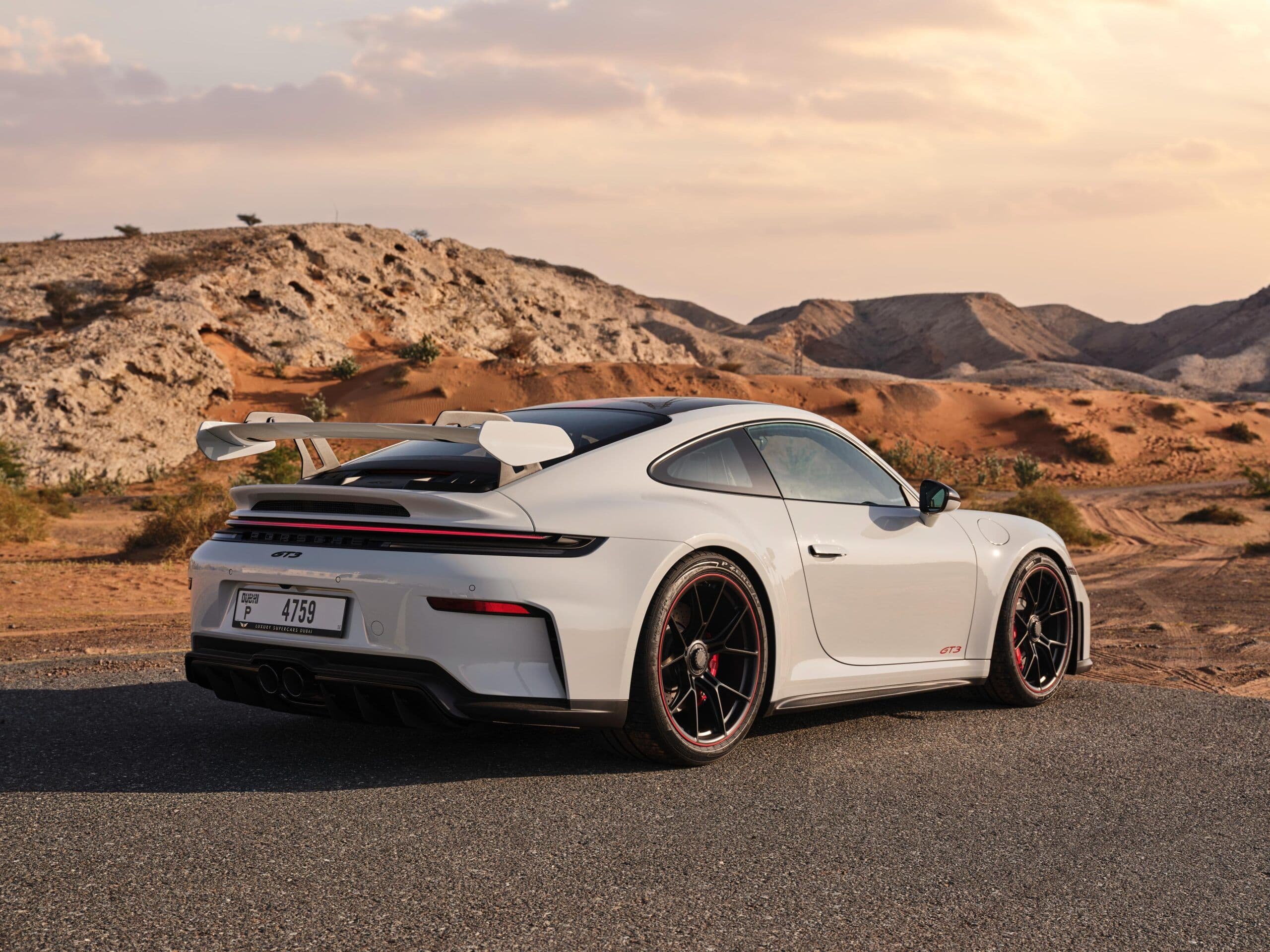 Porsche 911 GT3 2026 — White luxury car rental Dubai — view 4