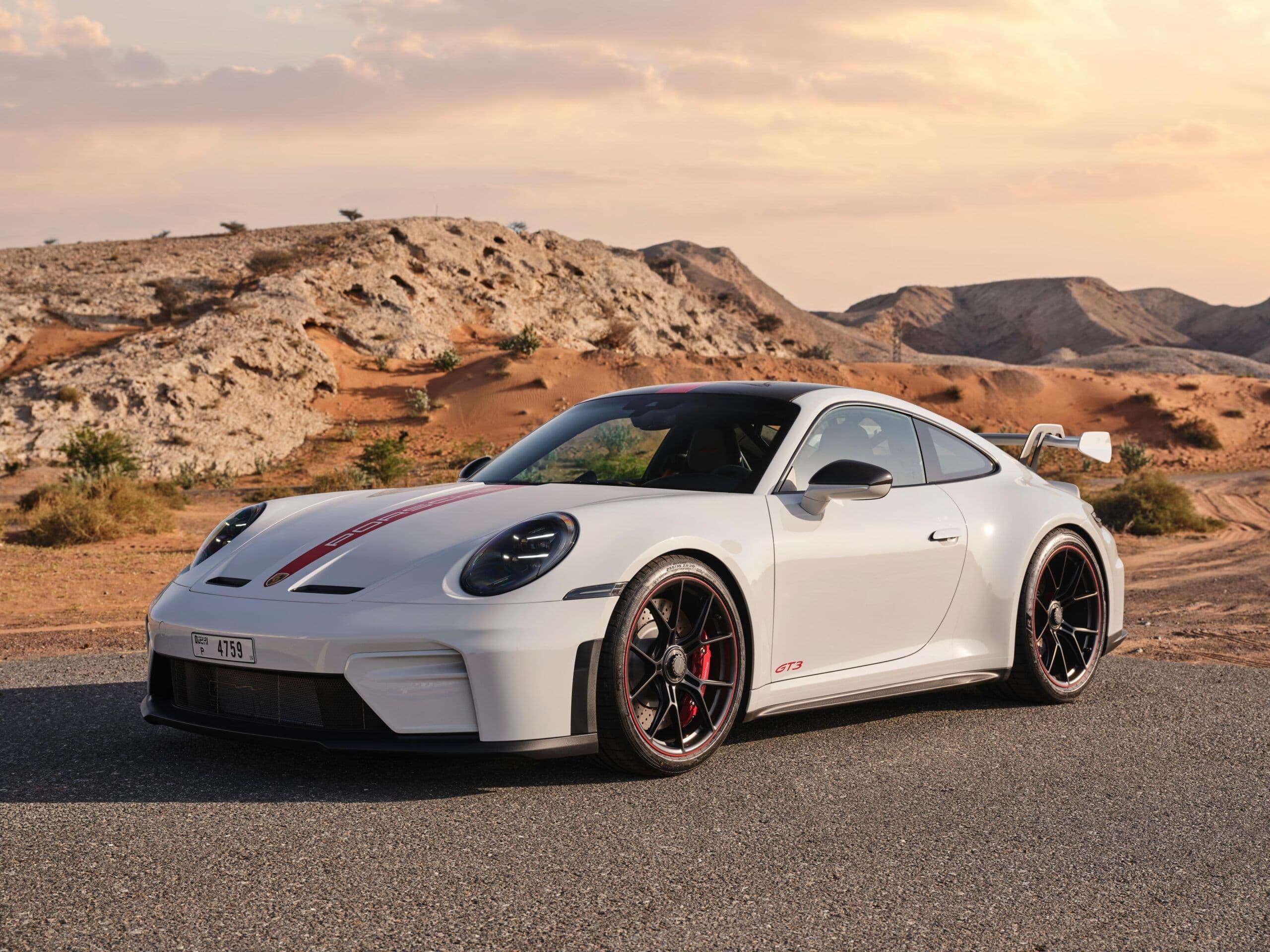Porsche 911 GT3 2026 — White luxury car rental Dubai — view 3