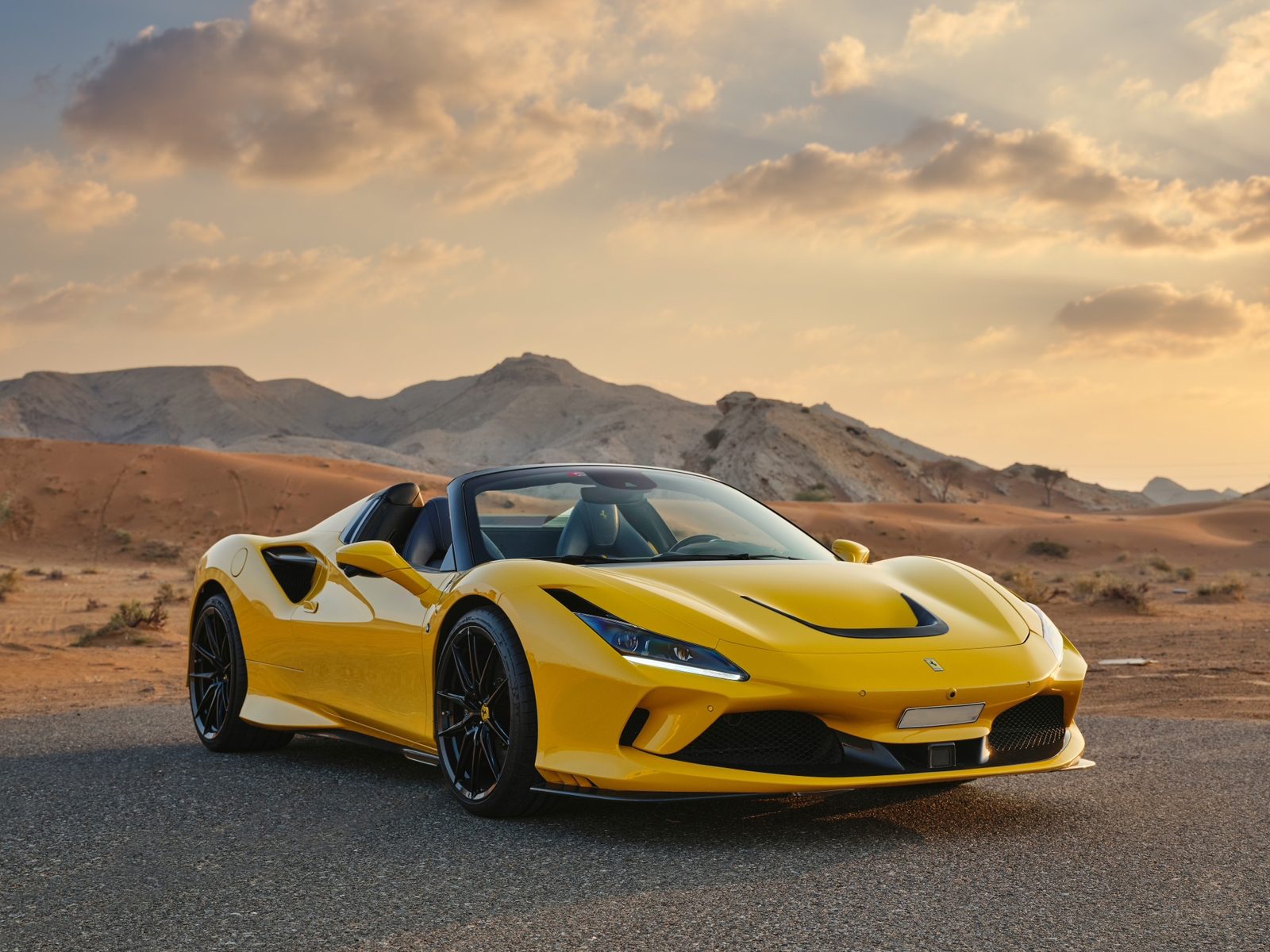 Features Of The Ferrari SF90 Stradale Luxury Super Car Rental features-of-the-ferrari-sf90-stradale-luxury-super-car-rental